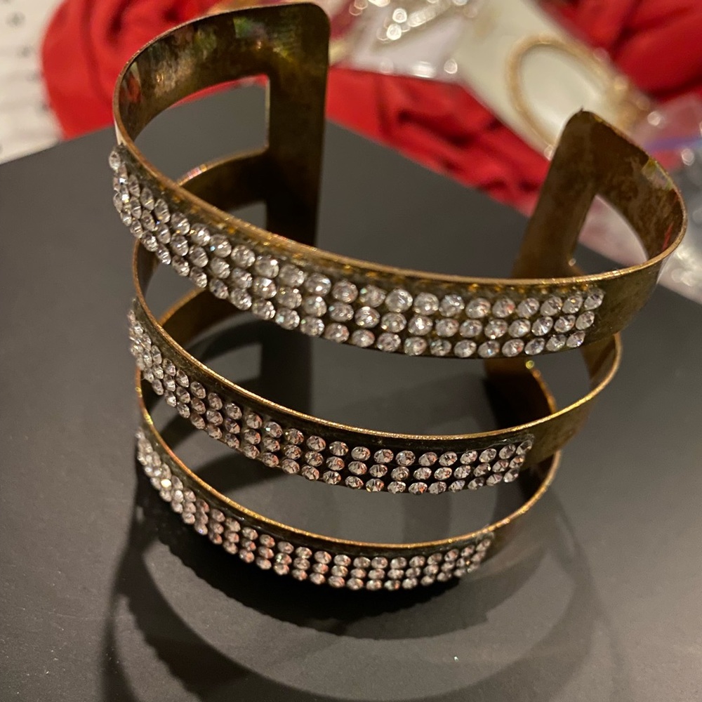 Fashion jewelry